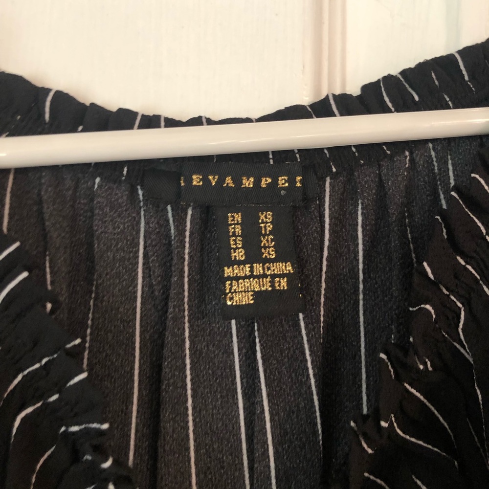 Romper - Picture 2 of 4